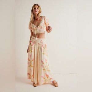 FREE PEOPLE Easy To Love Set in Tea Combo - Excellent Condition